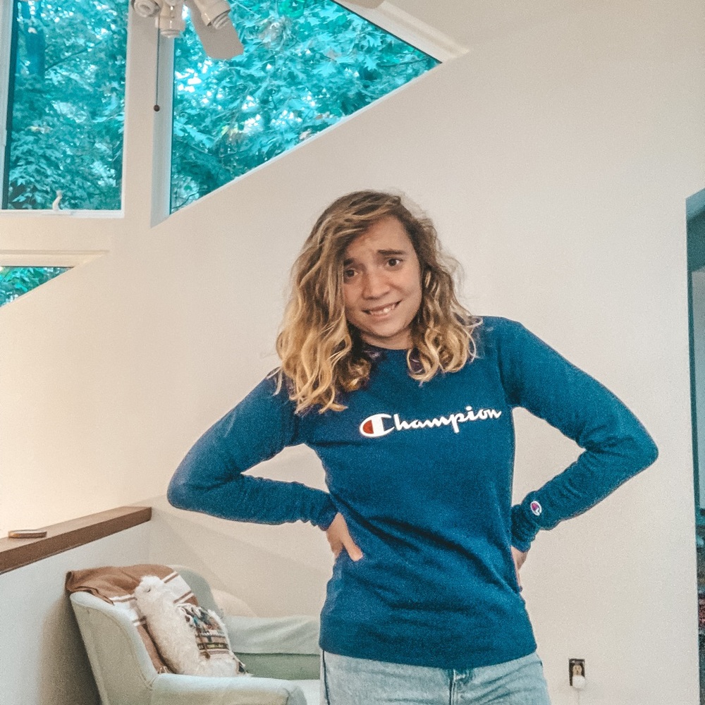 Navy blue crewneck Champion sweatshirt